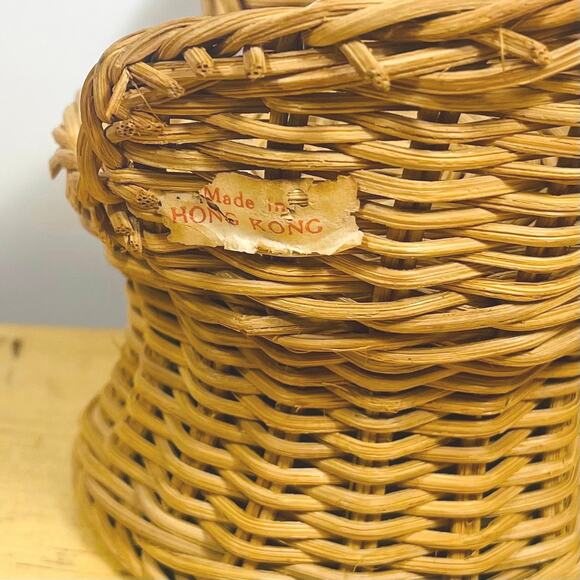 Vintage 70s Wicker Cane Barbie Doll Table Chairs Furniture Hong Kong Toys - Picture 4 of 13